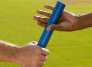 开云体育官方网站-双线突围，从篮球场到F1赛道，范弗利特与森林狼的关键战哲学