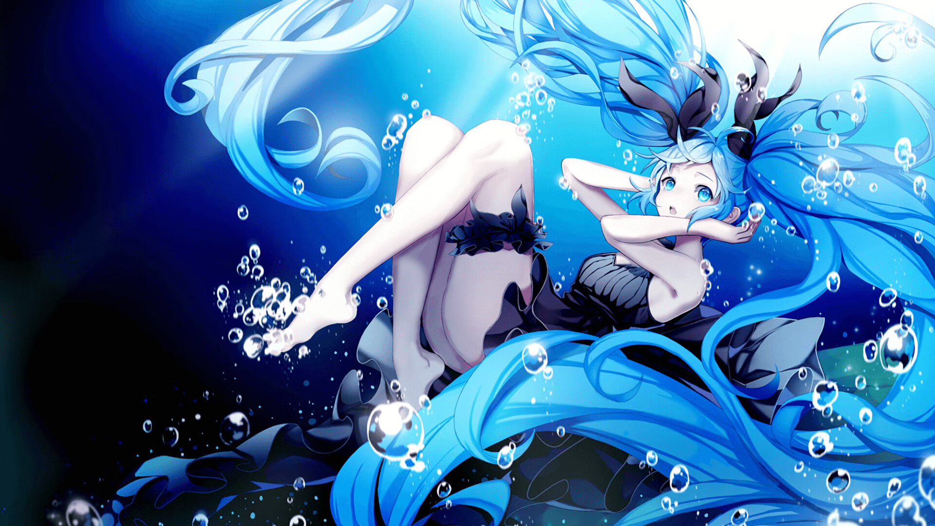 赛道与绿茵场,当F1引擎轰鸣遇见红黑军团狂喜