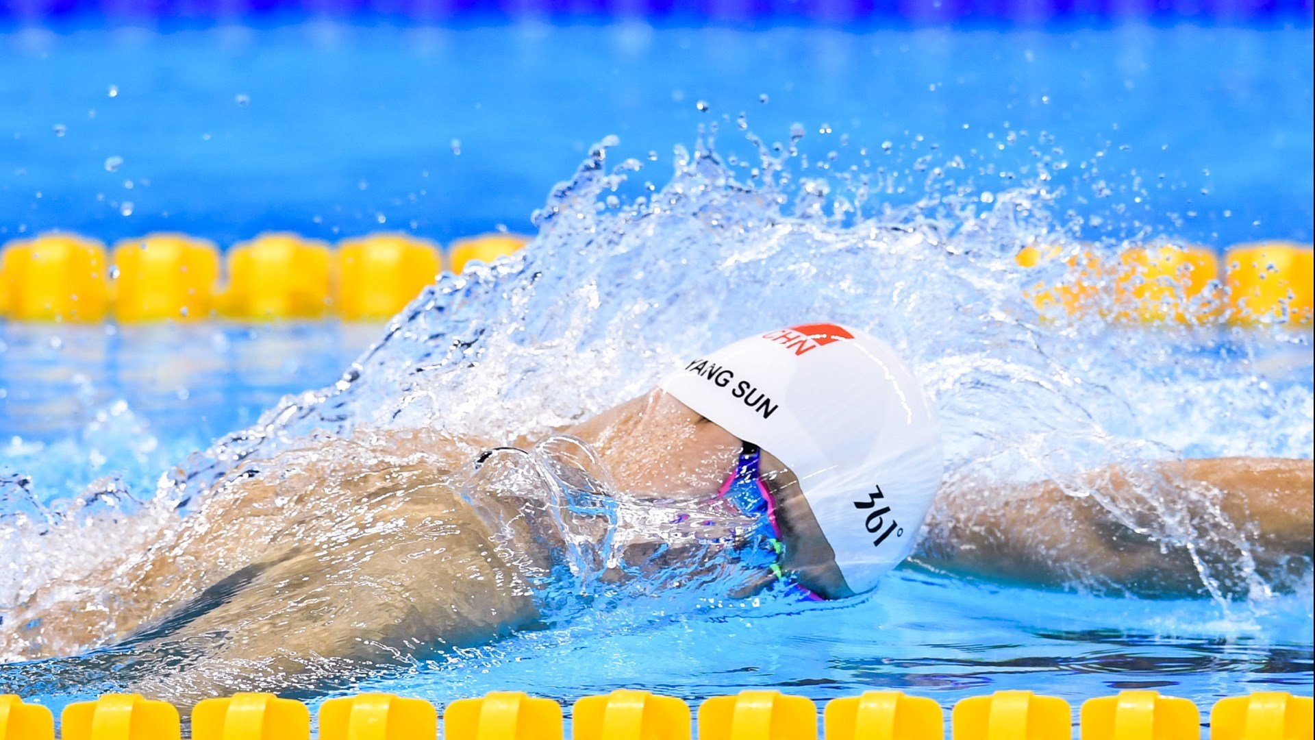 广东队战术压制快船，乔治成为胜负手，一场跨越篮球文化的战术对话