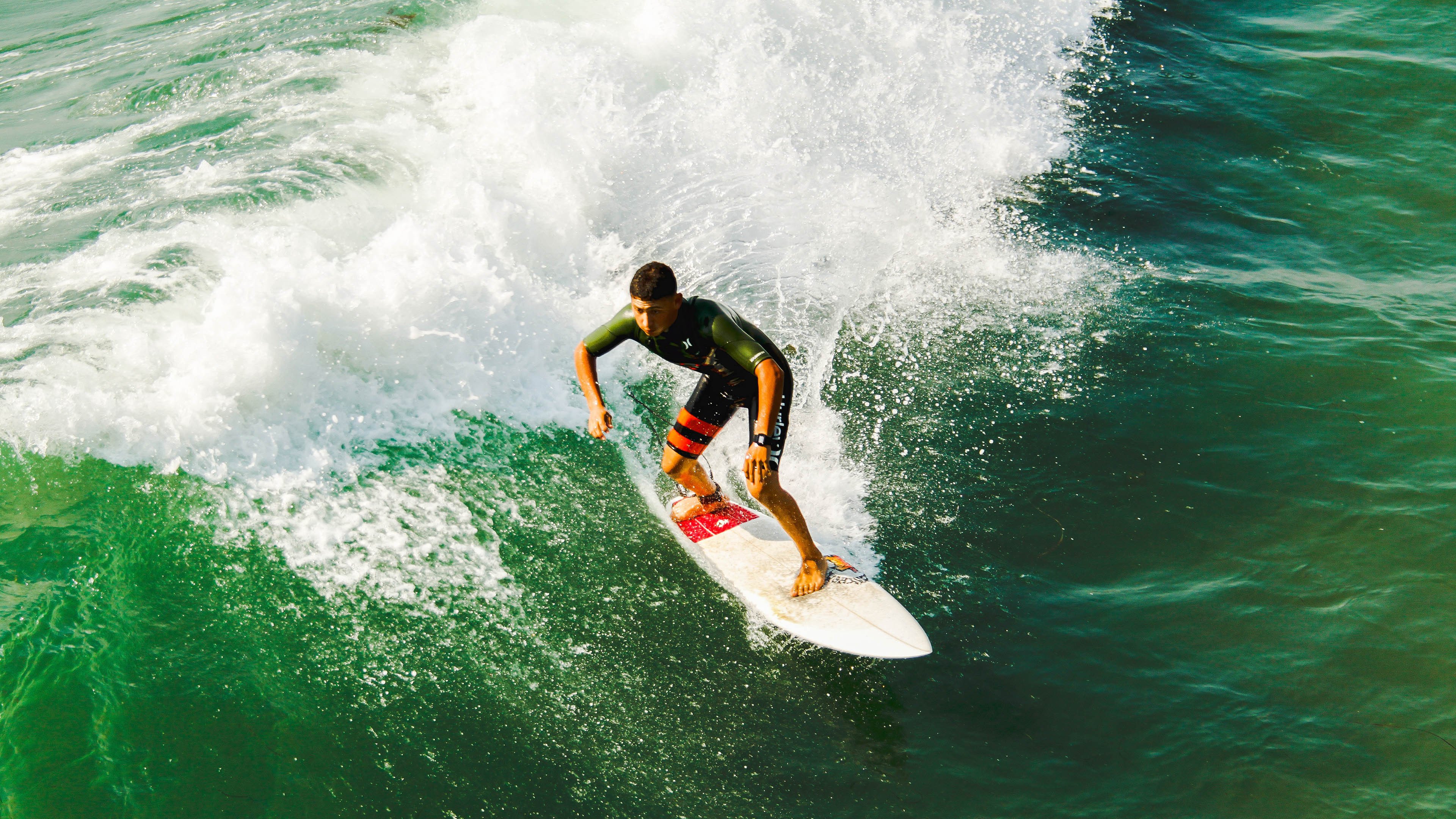 单节风暴，詹姆斯关键先生本色，湖人一波流击溃独行侠